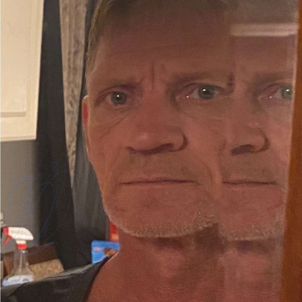 Meet your Posher, Heath